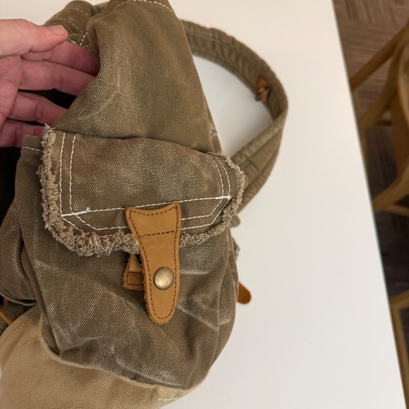 Vintage Scruffy Dog Messenger Bag - Picture 3 of 14